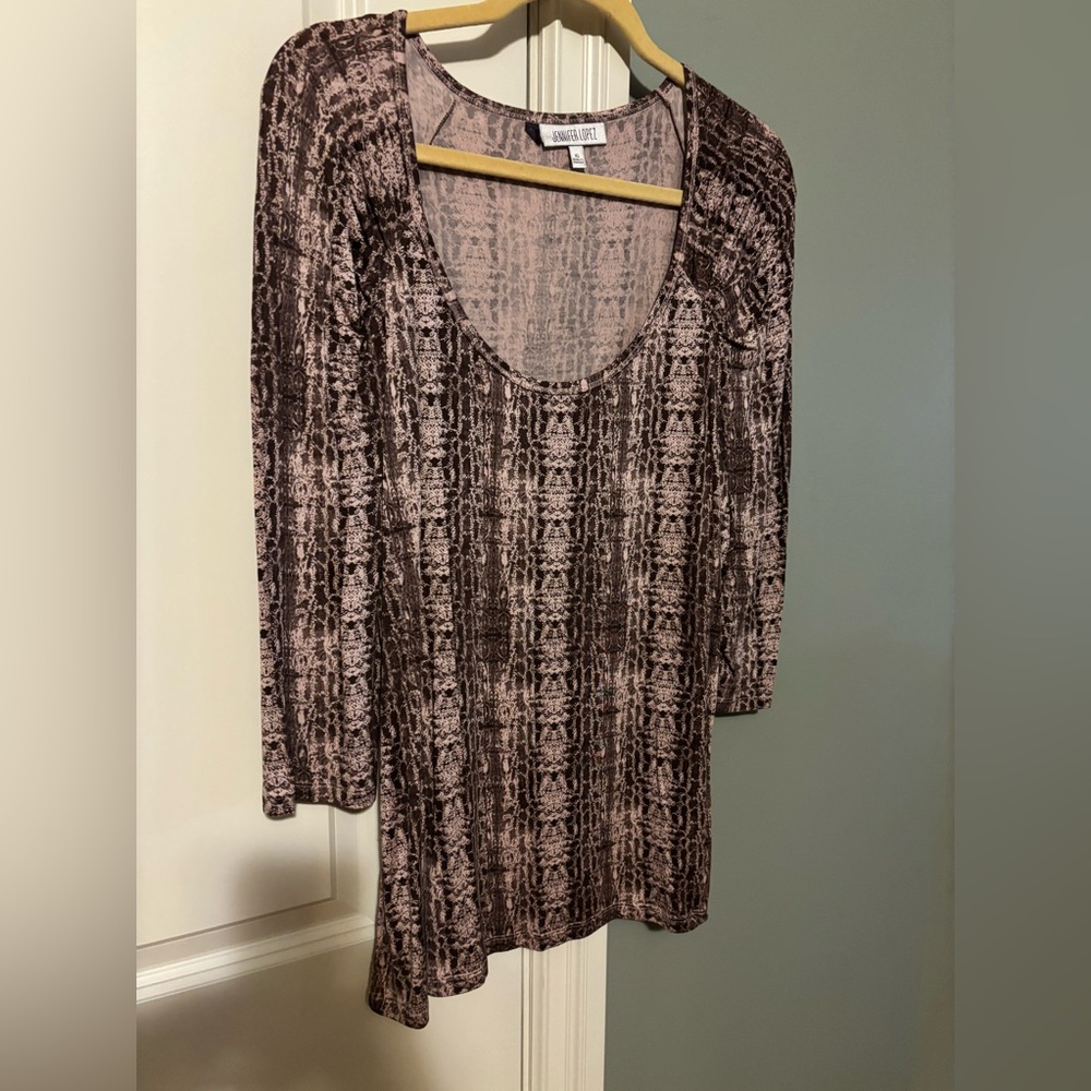 Jennifer Lopez tunic sz xl- new